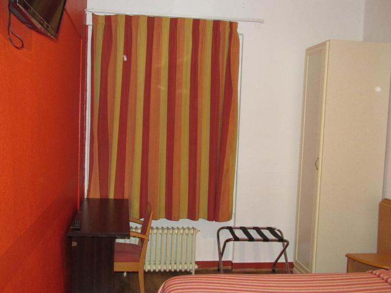 بواتييه Pictav Hotel المظهر الخارجي الصورة